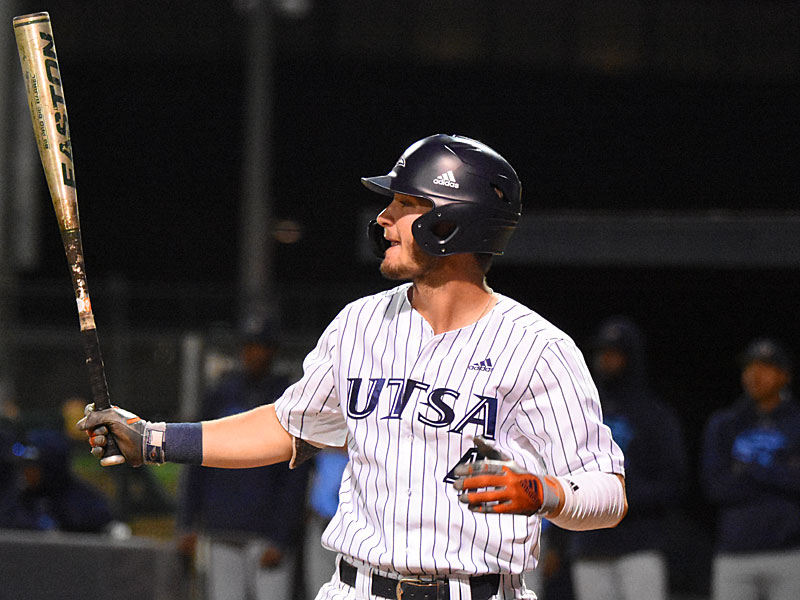 UTSA outfielder Chase Keng playing against Southern on March 4, 2022, at Roadrunner Field. - photo by Joe Alexander