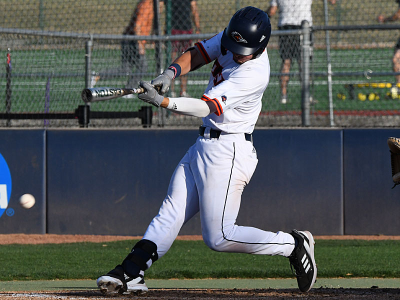 UTSA outfielder Chase Keng playing against Stephen F. Austin on April 6, 2022, at Roadrunner Field. - photo by Joe Alexander