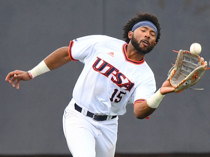 UTSA's Ian Bailey playing against Texas State on April 26, 2022, at Roadrunner Field. - photo by Joe Alexander