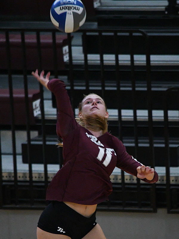 Hallie Martin. Trinity volleyball beat Austin College 3-0 (25-15, 25-9, 25-17) on Friday, Oct. 21, 2022, at Trinity's Bell Center. - photo by Joe Alexander
