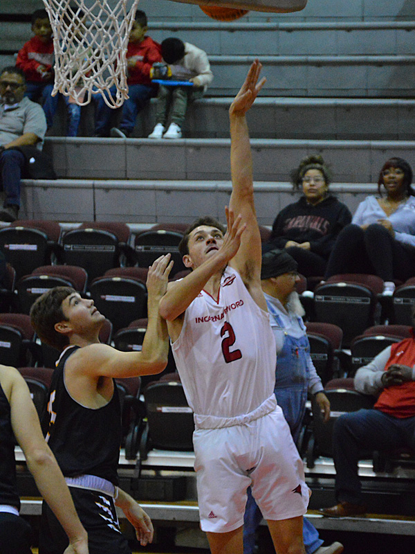 UIW sophomore Charlie Yoder scored 24 points as the Cardinals beat Texas Lutheran on Tuesday, Nov. 15, 2022 at the McDermott Center. - photo by Joe Alexander