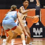 Sidney Love of UTSA women's basketball playing against Louisiana Tech on Dec. 29, 2022, at the Convocation Center. - photo by Joe Alexander