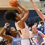 Sidney Love of UTSA women's basketball playing against Louisiana Tech on Dec. 29, 2022, at the Convocation Center. - photo by Joe Alexander