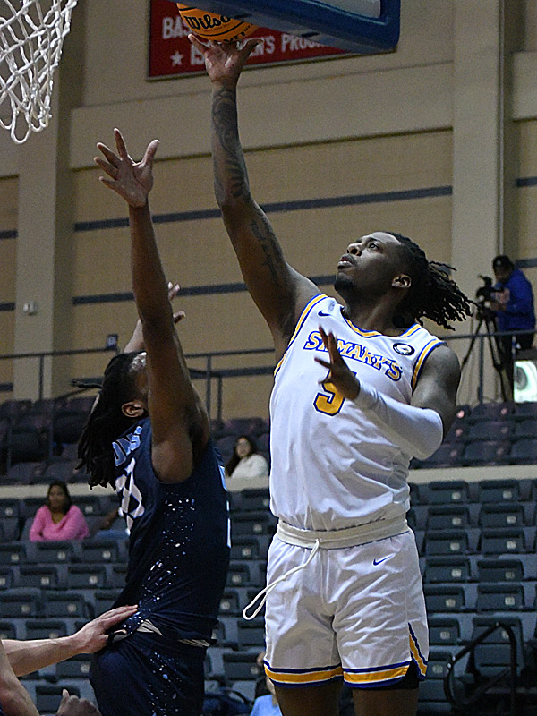 Edward Manuel. The St. Mary's men's basketball team rolled to a 90-57 victory over Arkansas-Fort Smith on Thursday, Jan. 18, 2024, at Greehey Arena. - photo by Joe Alexander