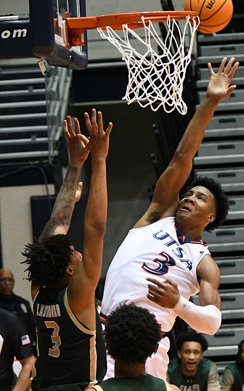 UTSA's Trey Edmonds playing against UAB on Jan. 2, 2024, at the Convocation Center. - photo by Joe Alexander
