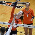 Caroline Tredwell. UTSA volleyball lost to Texas State 3-1 on Saturday, Aug. 30, 2025, at the Convocation Center. - photo by Joe Alexander