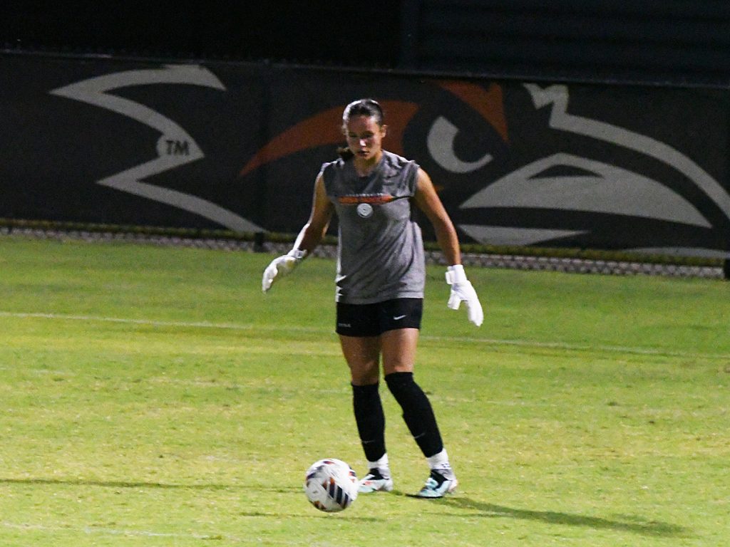 UTSA goalkeeper Jaelyn Bracamonte at Sunday's exhibition against A&M-Corpus Christi at UTSA Park West. - photo by Joe Alexander