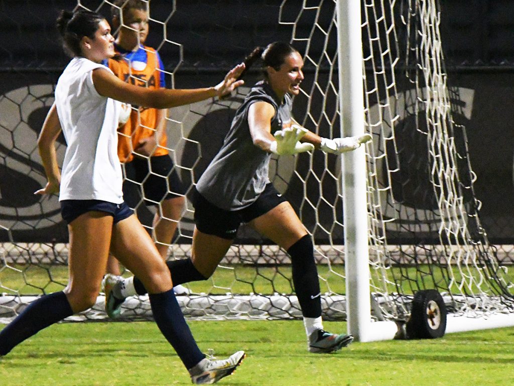 UTSA goalkeeper Jaelyn Bracamonte at Sunday's exhibition against A&M-Corpus Christi at UTSA Park West. - photo by Joe Alexander
