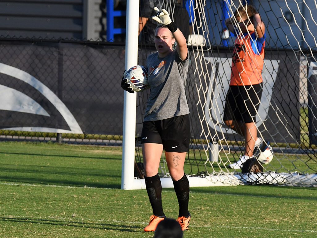UTSA goalkeeper Jasmine Kessler at Sunday's exhibition against A&M-Corpus Christi at UTSA Park West. - photo by Joe Alexander