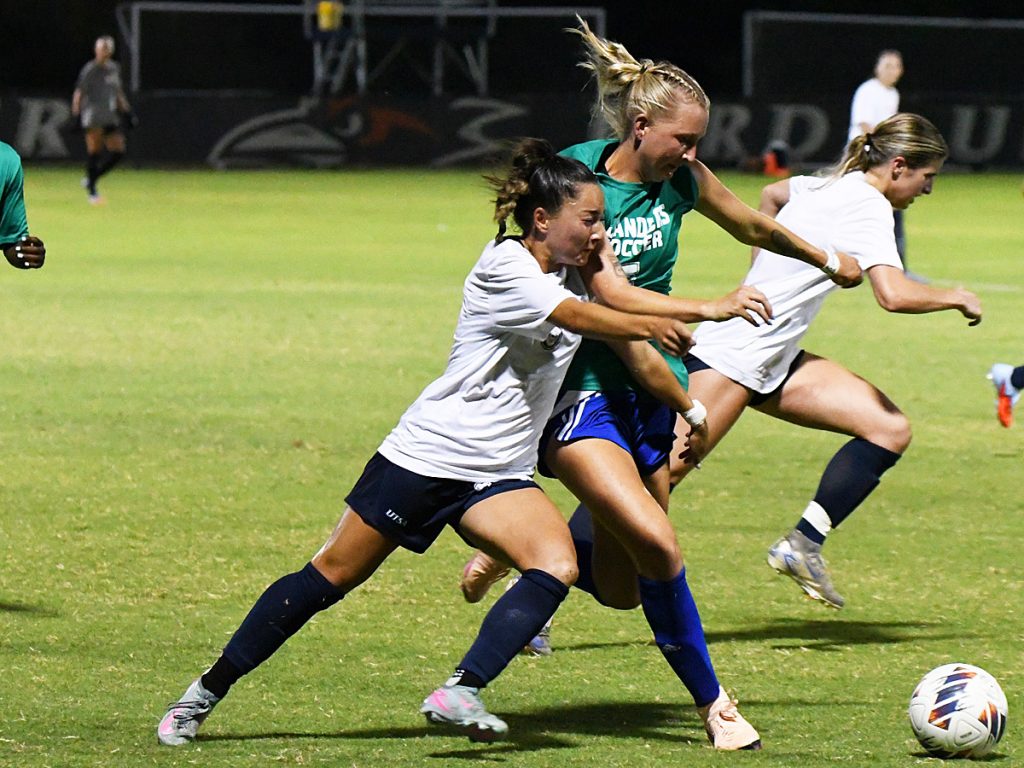 UTSA beat A&M-Corpus Christi 6-0 in a women's soccer exhibition on Sunday, Aug. 3, 2025, at UTSA Park West. - photo by Joe Alexander