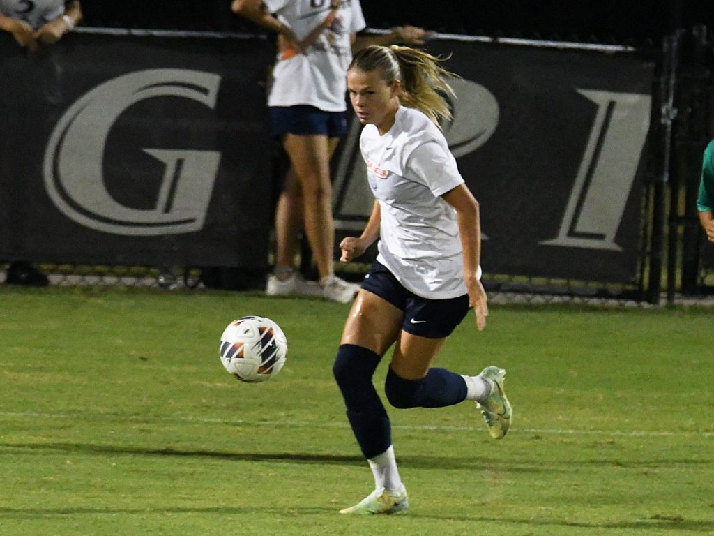 UTSA beat A&M-Corpus Christi 6-0 in a women's soccer exhibition on Sunday, Aug. 3, 2025, at UTSA Park West. - photo by Joe Alexander