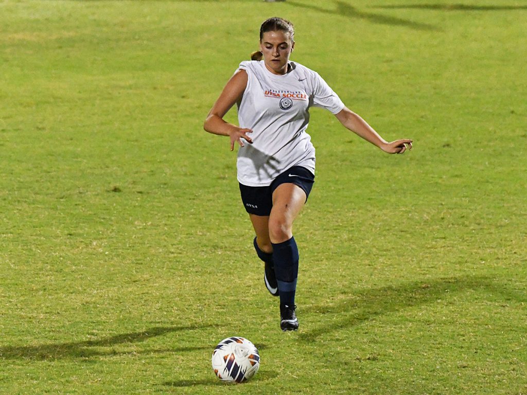 UTSA beat A&M-Corpus Christi 6-0 in a women's soccer exhibition on Sunday, Aug. 3, 2025, at UTSA Park West. - photo by Joe Alexander