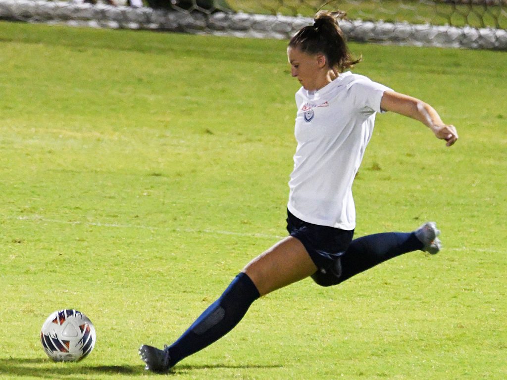 UTSA beat A&M-Corpus Christi 6-0 in a women's soccer exhibition on Sunday, Aug. 3, 2025, at UTSA Park West. - photo by Joe Alexander