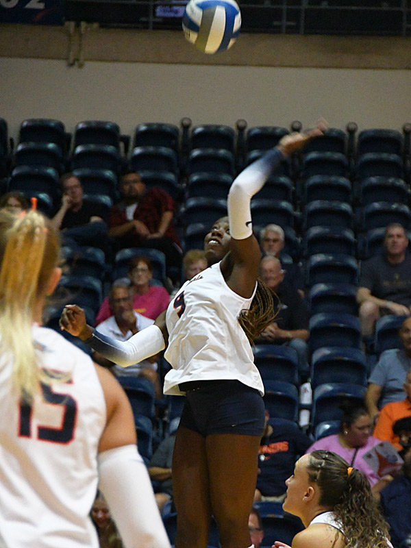 UTSA's Gigi Mason. The Roadrunners lost to Wichita State on Friday at the Convocation Center. - photo by Joe Alexander