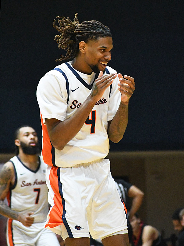 Brent Moss. Seattle beat UTSA 71-68 in non-conference men's basketball on Monday, Dec. 22, 2025, at the Convocation Center. - photo by Joe Alexander