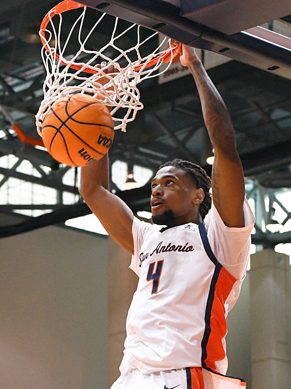UTSA men's basketball lost to South Alabama 82-58 on Sunday, Nov. 30, 2025, at the Convocation Center. - photo by Joe Alexander