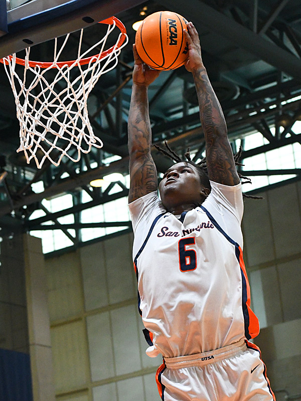 UTSA's Macaleab Rich scored a team-high 25 points against Seattle in non-conference men's basketball on Monday, Dec. 22, 2025. - photo by Joe Alexander