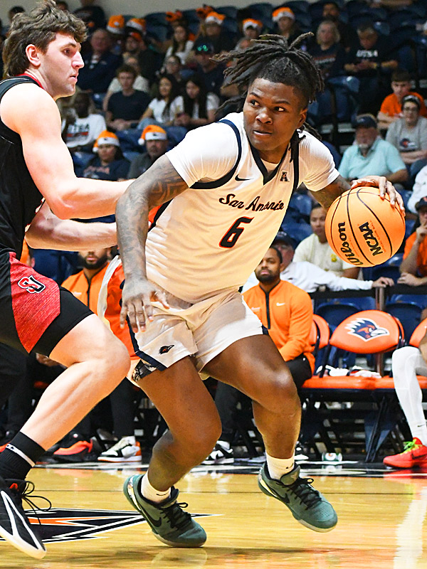 Macaleab Rich. Seattle beat UTSA 71-68 in non-conference men's basketball on Monday, Dec. 22, 2025, at the Convocation Center. - photo by Joe Alexander