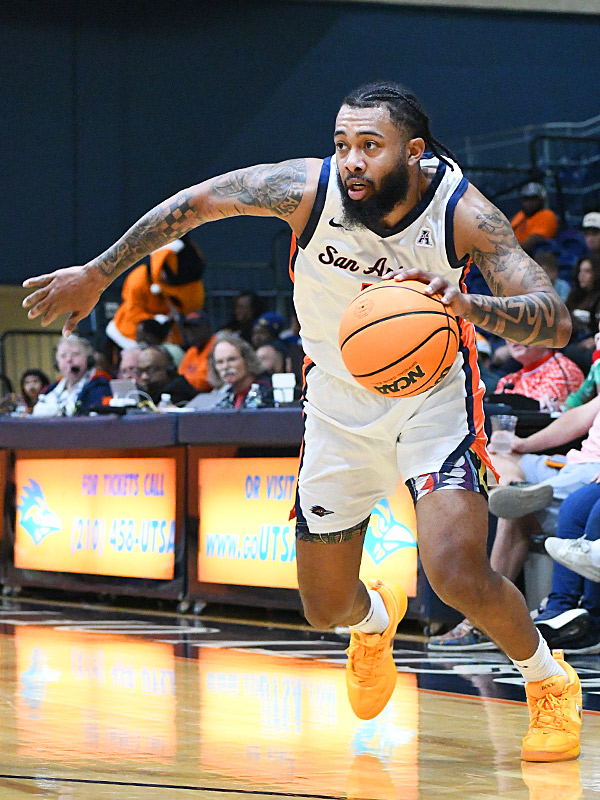 Jamir Simpson. Seattle beat UTSA 71-68 in non-conference men's basketball on Monday, Dec. 22, 2025, at the Convocation Center. - photo by Joe Alexander