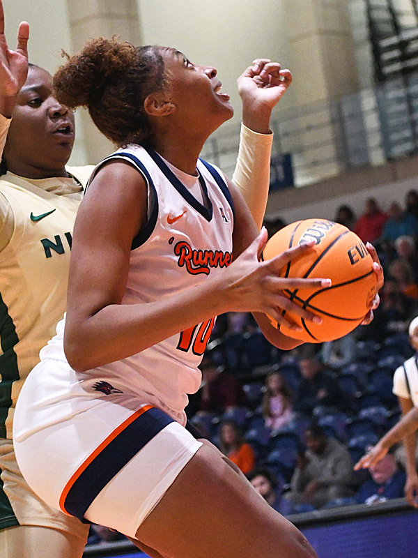 Sanaa Bean. UTSA beat Charlotte 69-63 in American Conference women's basketball on Saturday, Jan. 10, 2026, at the Convocation Center. - photo by Joe Alexander