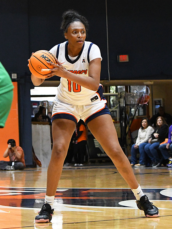 Sanaa Bean. UTSA beat North Texas 66-64 in American Conference women's basketball on Wednesday, Jan. 28, 2026, at the Convocation Center. - photo by Joe Alexander