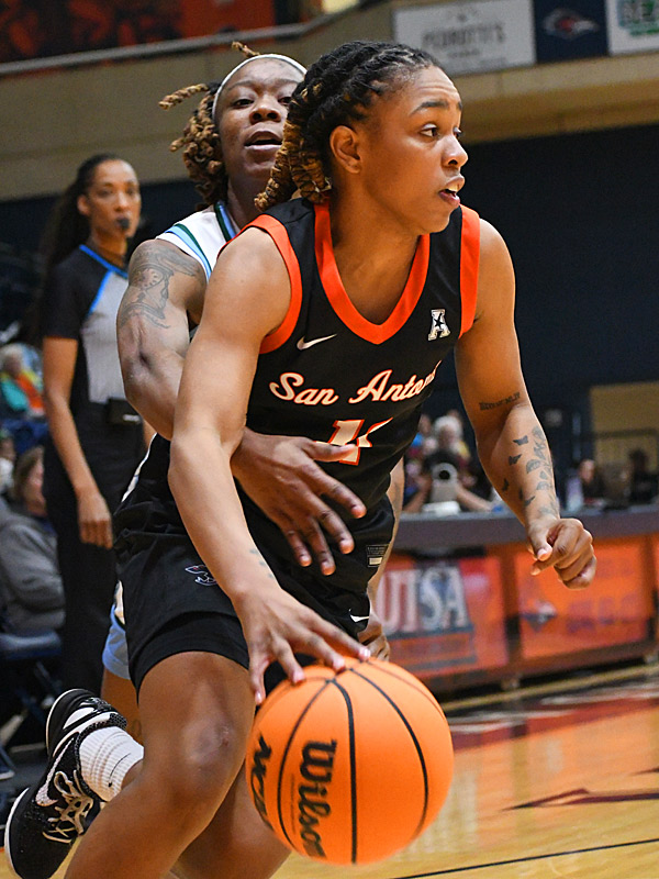 Jayda Holiman. UTSA beat Tulane 65-63 in their American Athletic Conference women's basketball opener on Tuesday, Dec. 30, 2025, at the Convocation Center. - photo by Joe Alexander