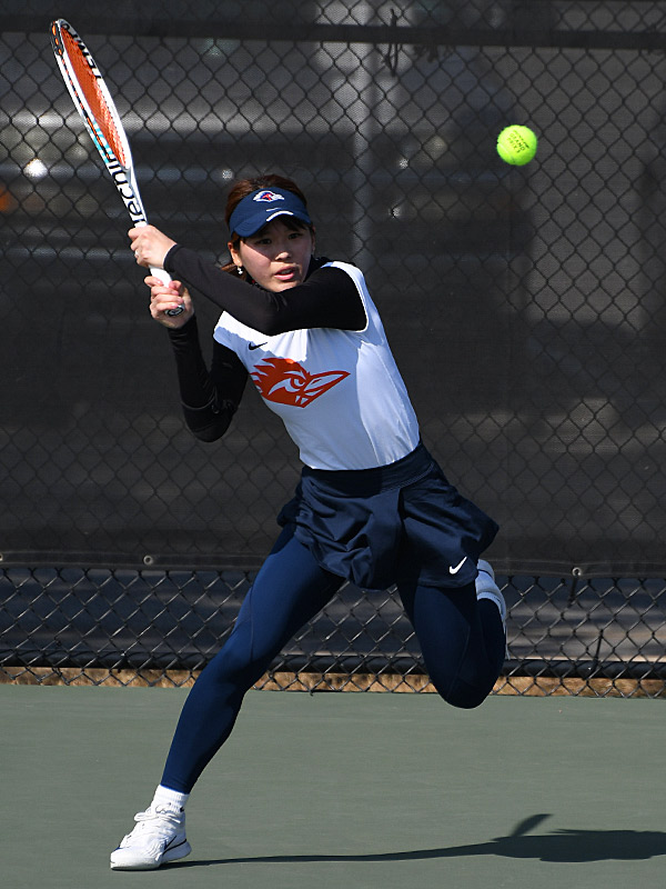 UTSA's Aoka Nagasawa and Akari Tomoyose def. St. Mary's Gia Posito and Alessia Terlizzi 6-3 at No. 2 doubles on Thursday, Jan. 22, 2026, at UTSA Tennis Center.