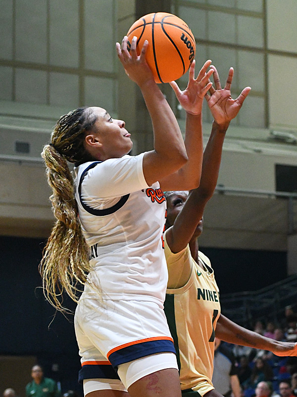 Ereauna Hardaway. UTSA beat Charlotte 69-63 in American Conference women's basketball on Saturday, Jan. 10, 2026, at the Convocation Center. - photo by Joe Alexander