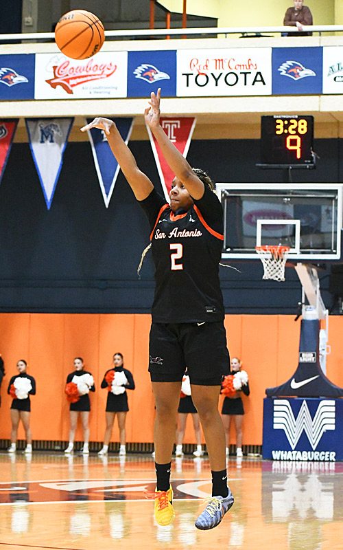 Ereauna Hardaway. UTSA beat Tulane 65-63 in their American Athletic Conference women's basketball opener on Tuesday, Dec. 30, 2025, at the Convocation Center. - photo by Joe Alexander