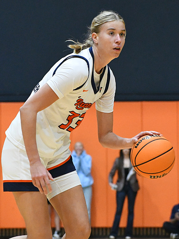 Emilia Dannebauer. UTSA beat Charlotte 69-63 in American Conference women's basketball on Saturday, Jan. 10, 2026, at the Convocation Center. - photo by Joe Alexander