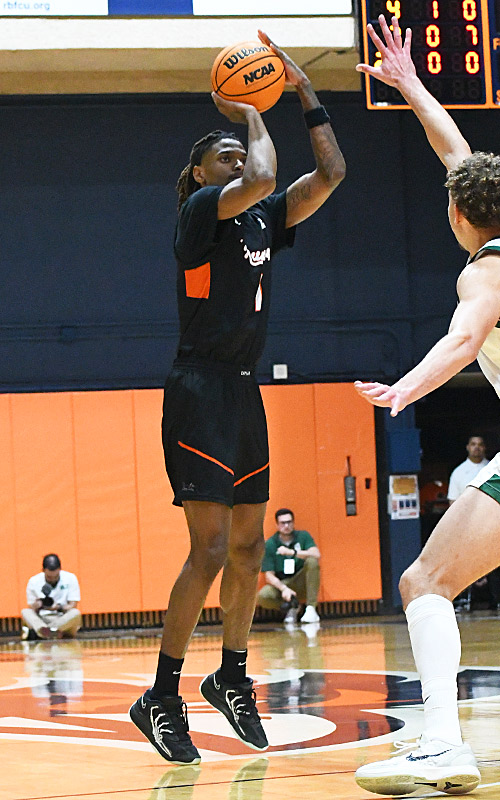 Brent Moss. Charlotte beat UTSA 74-58 in American Conference men's basketball on Wednesday, Jan. 7, 2026, at the Convocation Center.