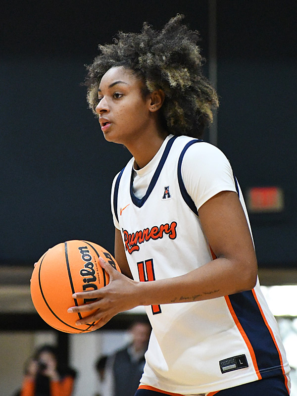 Damara Allen. UTSA beat Charlotte 69-63 in American Conference women's basketball on Saturday, Jan. 10, 2026, at the Convocation Center. - photo by Joe Alexander