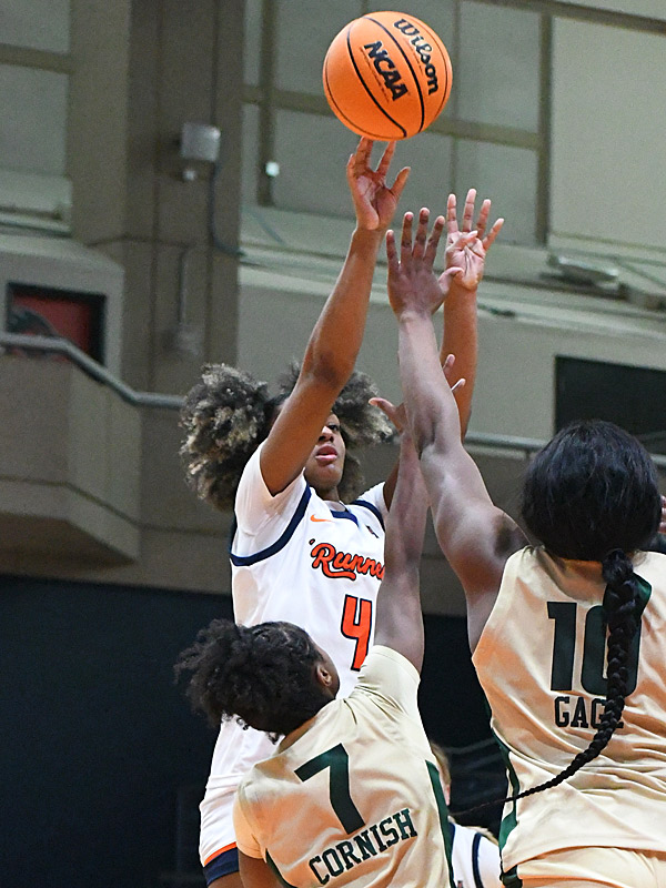 Damara Allen. UTSA beat Charlotte 69-63 in American Conference women's basketball on Saturday, Jan. 10, 2026, at the Convocation Center. - photo by Joe Alexander