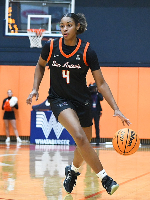 Damara Allen. UTSA beat Tulane 65-63 in their American Athletic Conference women's basketball opener on Tuesday, Dec. 30, 2025, at the Convocation Center. - photo by Joe Alexander