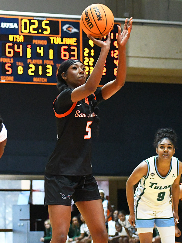 Mia Hammonds. UTSA beat Tulane 65-63 in their American Athletic Conference women's basketball opener on Tuesday, Dec. 30, 2025, at the Convocation Center. - photo by Joe Alexander