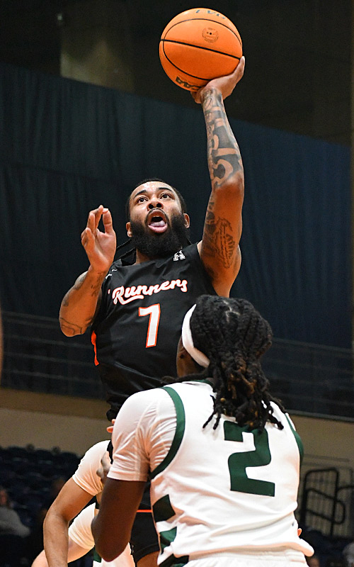 Jamir Simpson. Charlotte beat UTSA 74-58 in American Conference men's basketball on Wednesday, Jan. 7, 2026, at the Convocation Center.
