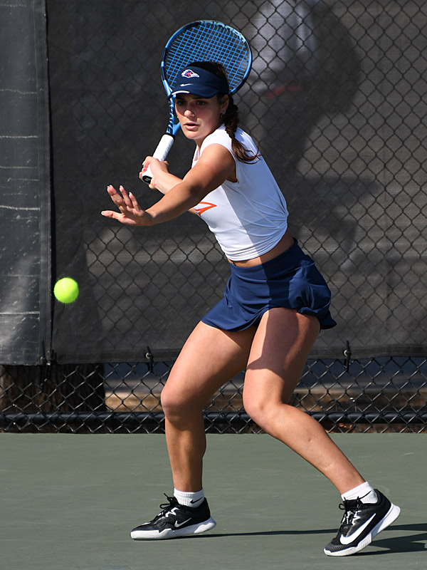 UTSA's Natalia Castaneda Guerrero and Giuliana Giardina def. St. Mary's Janel Ospanova and Selina Wu 6-4 at No. 1 doubles on Thursday, Jan. 22, 2026, at UTSA tennis center.