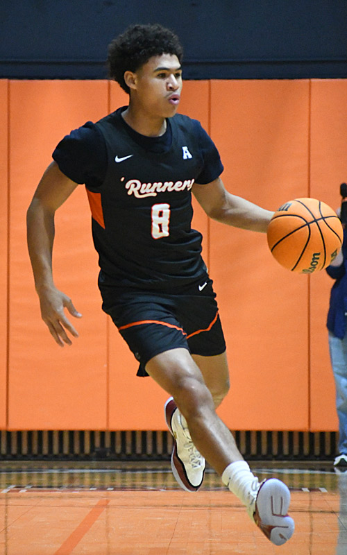 LJ Brown. Charlotte beat UTSA 74-58 in American Conference men's basketball on Wednesday, Jan. 7, 2026, at the Convocation Center.