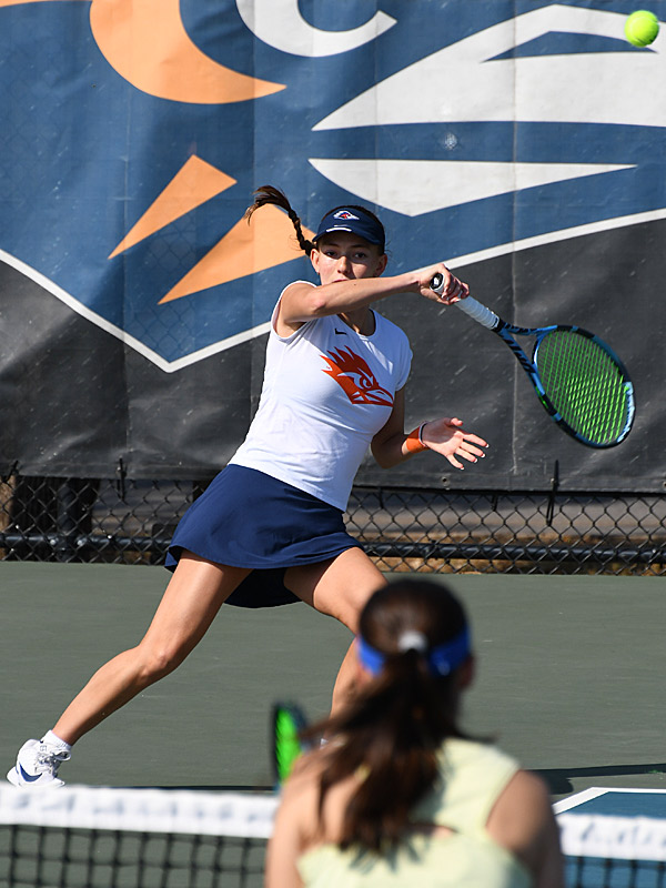 UTSA's Natalia Castaneda Guerrero and Giuliana Giardina def. St. Mary's Janel Ospanova and Selina Wu 6-4 at No. 1 doubles on Thursday, Jan. 22, 2026, at UTSA tennis center.