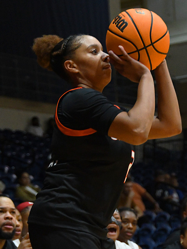 Ereauna Hardaway. UTSA beat Temple 52-43 in American Conference women's basketball on Tuesday, Feb. 10, 2026, at the Convocation Center. - photo by Joe Alexander