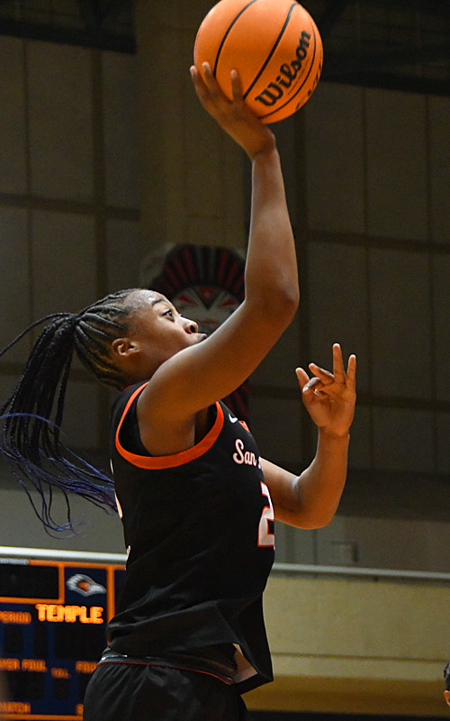 Cheyenne Rowe. UTSA beat Temple 52-43 in American Conference women's basketball on Tuesday, Feb. 10, 2026, at the Convocation Center. - photo by Joe Alexander