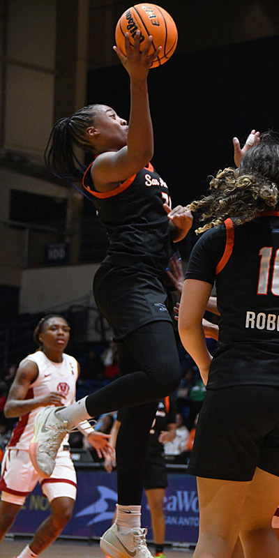 Cheyenne Rowe. UTSA beat Temple 52-43 in American Conference women's basketball on Tuesday, Feb. 10, 2026, at the Convocation Center. - photo by Joe Alexander