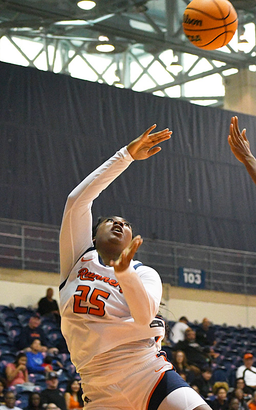 Idara Udo. UTSA women's basketball beat A&M-San Antonio 106-51 in an exhibition game on Saturday, Oct. 25, 2025, at the Convocation Center. - photo by Joe Alexander