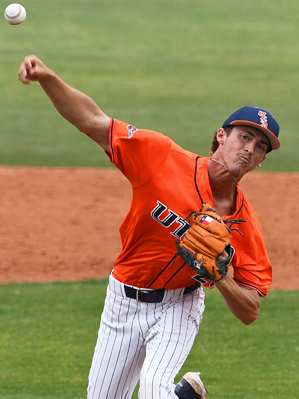 Sam Simmons. UTSA beat South Florida 7-3 on Saturday in the first game of an American Conference baseball doubleheader at Roadrunner Field. - Photo by Joe Alexander