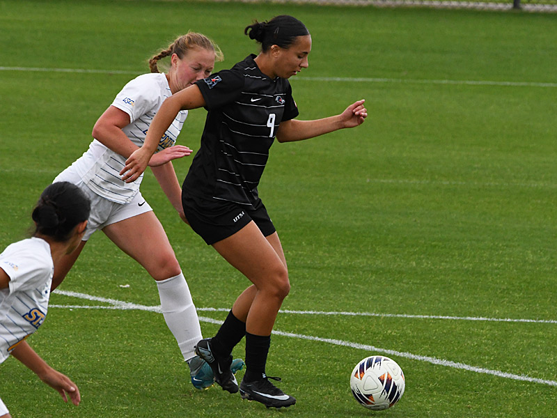 Dulci Binns. UTSA soccer spring 2026. - photo by Joe Alexander