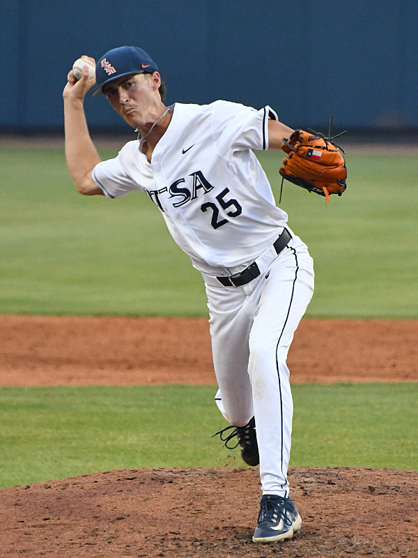 Sam Simmons. UTSA baseball beat Incarnate Word 22-10 on Tuesday, April 28, 2026, at Roadrunner Field. - photo by Joe Alexander