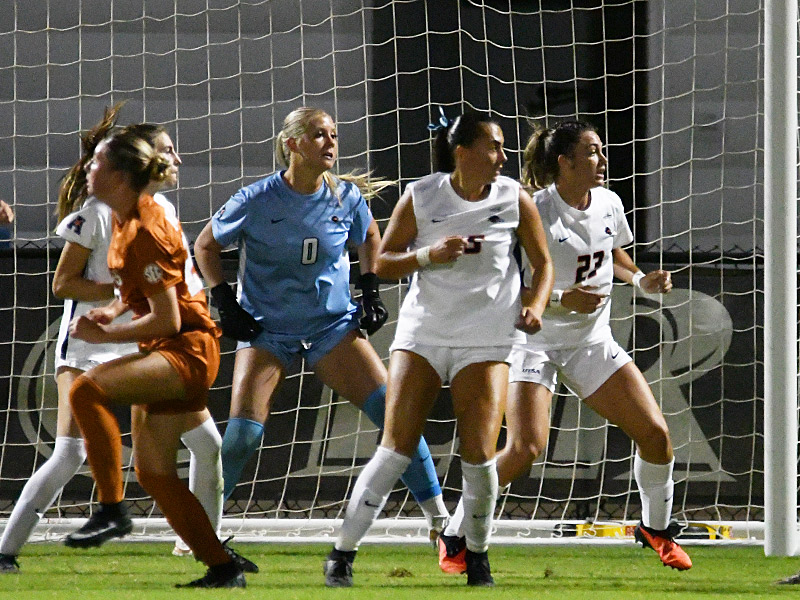 Kylie Kissee. UTSA women's soccer exhibition against Texas on Wednesday, Aug. 5, 2026, at UTSA Park West. - photo by Joe Alexander