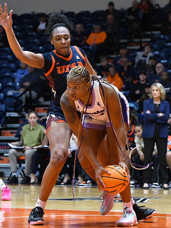 Sanaa Bean. East Carolina beat UTSA 65-58 in American Conference women's basketball on Tuesday, Jan. 20, 2026, at the Convocation Center. - Photo by Joe Alexander