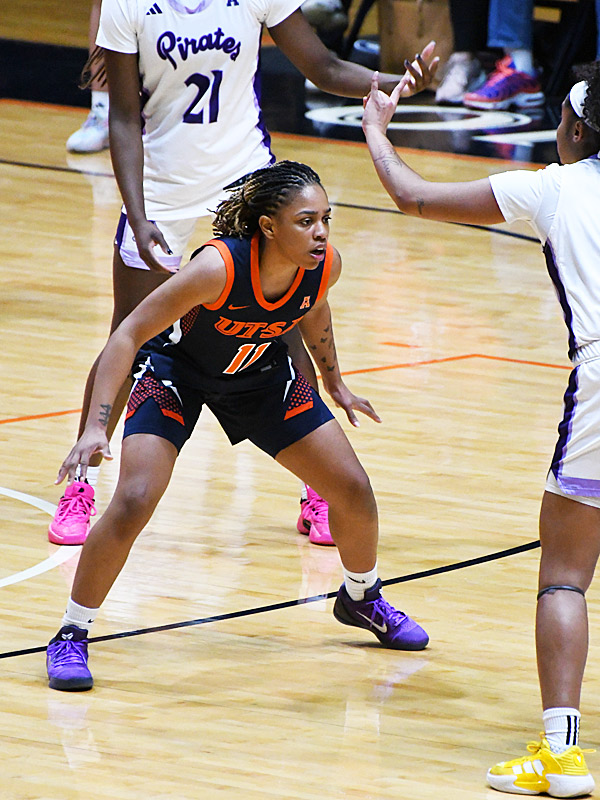 Jayda Holiman. East Carolina beat UTSA 65-58 in American Conference women's basketball on Tuesday, Jan. 20, 2026, at the Convocation Center. - Photo by Joe Alexander