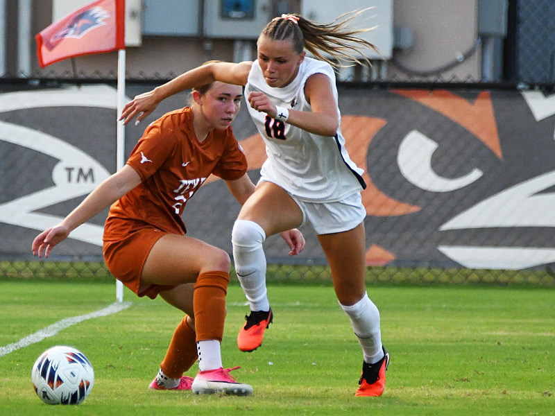 Lilli Denhardt. UTSA women's soccer exhibition against Texas on Wednesday, Aug. 5, 2026, at UTSA Park West. - photo by Joe Alexander